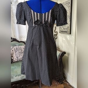 Adorable Betsey Johnson polka dot dress sz 4